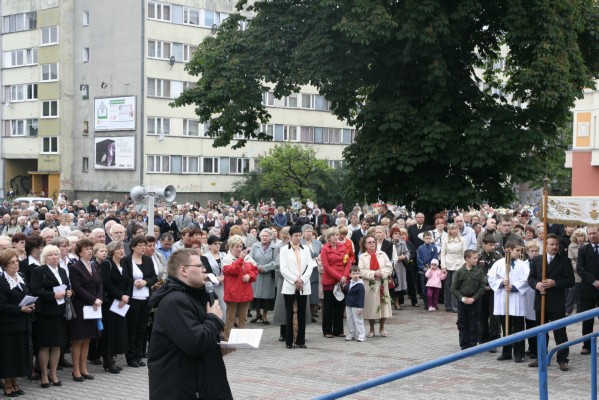 Drugi ołtarz - przy Gimnazjum nr 21