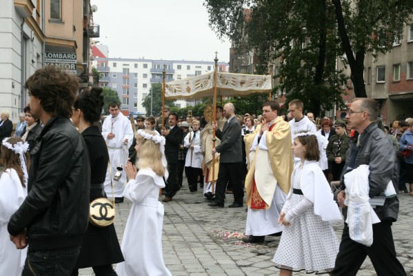 Procesja do czwartego ołtarza